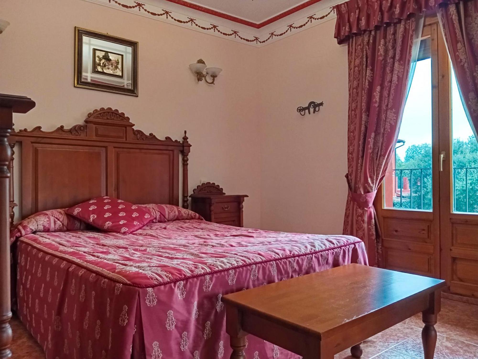 Hotel La Rueda 3000 Mora de Rubielos Ngoại thất bức ảnh