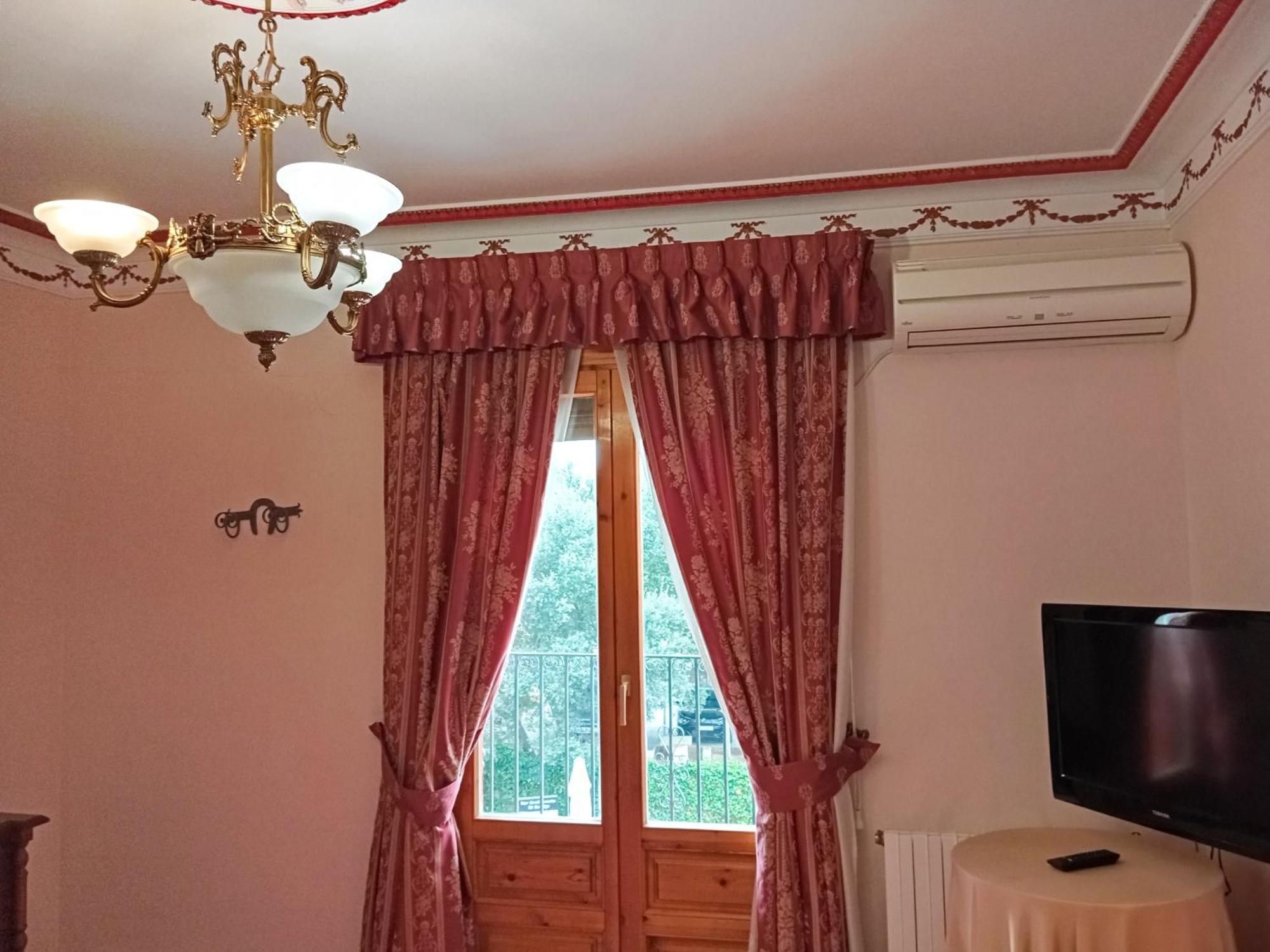 Hotel La Rueda 3000 Mora de Rubielos Ngoại thất bức ảnh
