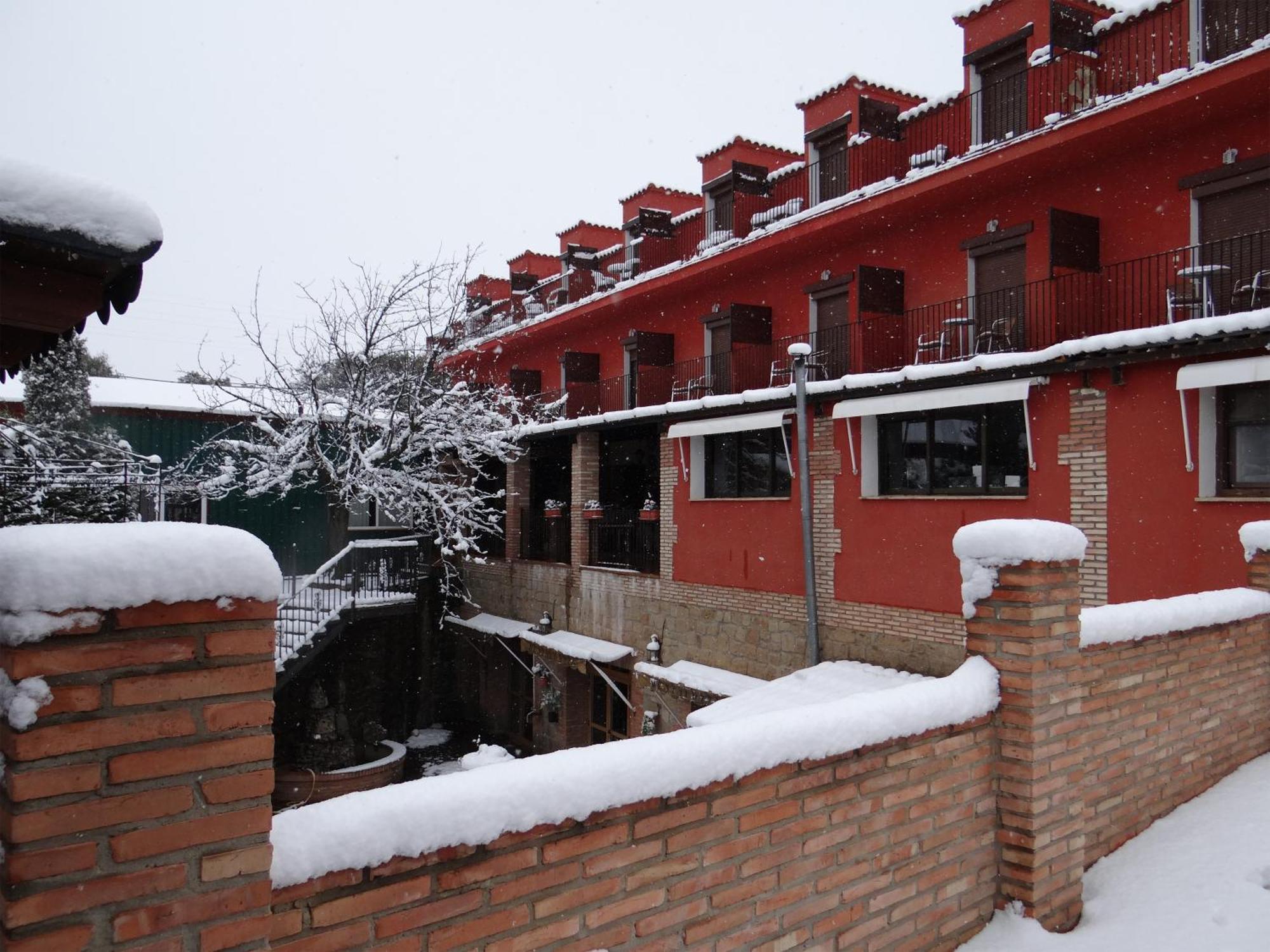 Hotel La Rueda 3000 Mora de Rubielos Ngoại thất bức ảnh