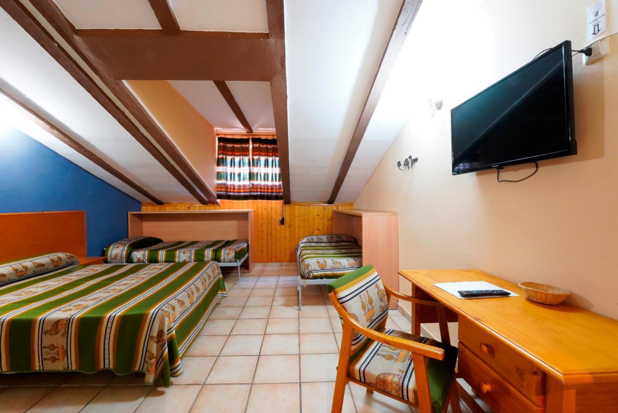 Hotel La Rueda 3000 Mora de Rubielos Ngoại thất bức ảnh